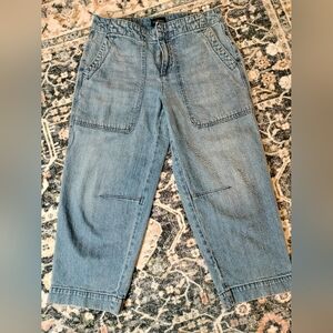 EUC! Talbots Straight Crop Light Blue Denim Jeans. Size 2P